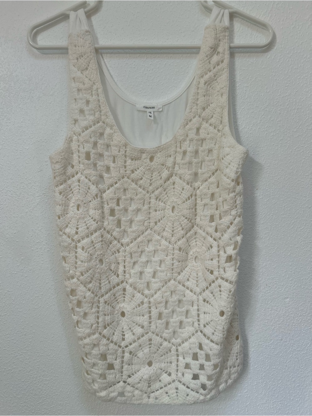 Neutral Crochet Overlay Tank with Lined Scoop Neck Brand/Maurices Size/Medium